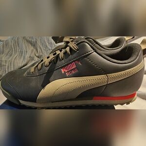 Puma Roma 70s Sneakers; Black/Tan/Red/Green - Great Condition; Size 9